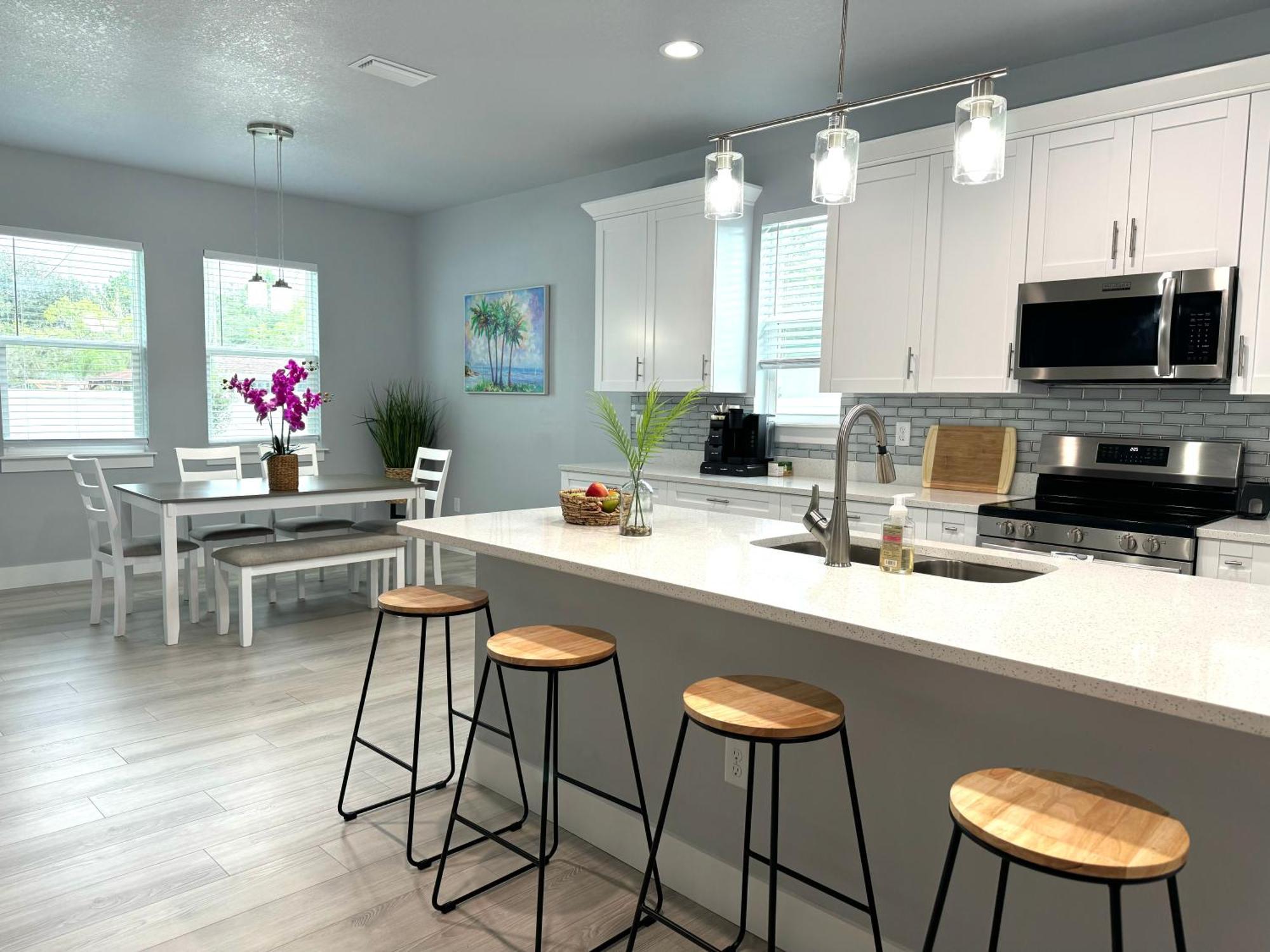 Villa Brand New Tampa Oasis With Private Jacuzzi Retreat Lutz Exterior foto